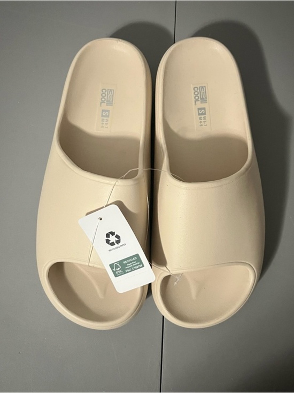 32 Degrees Cool Sandals Cushion Slide-On Size S (W 6-7, M 4-5) NWT